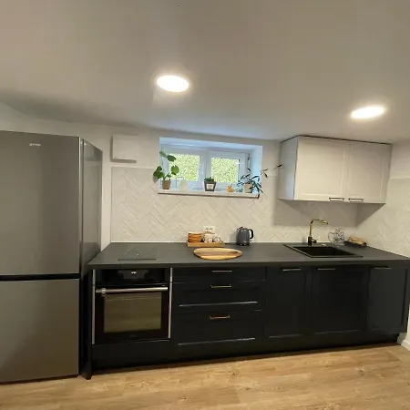 Home-in Apartma ليوبليانا